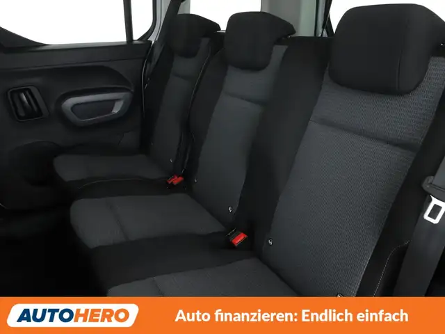 Toyota Proace City view 14