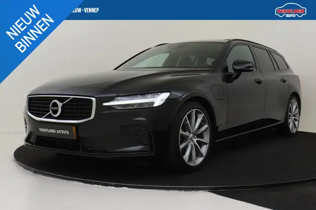 Volvo V60 T6 TWIN ENGINE AWD R-DESIGN -PANO.DAK|HARMAN/KARDO
