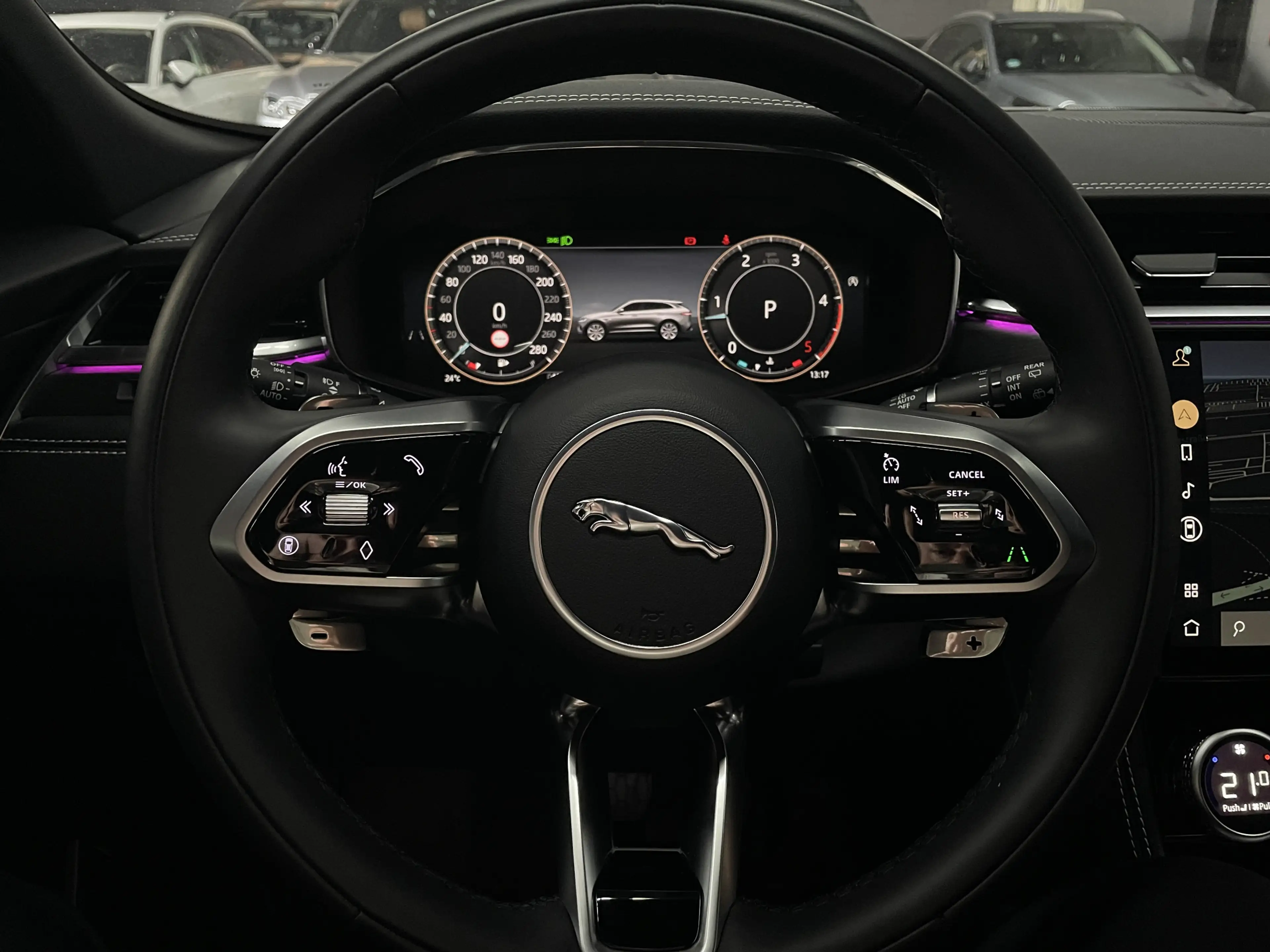 Jaguar F-Pace D200*R-Dynamic S AWD*BLACK PACK* — photo 13