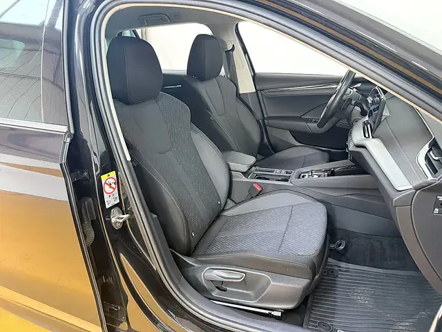 Skoda Octavia view 10