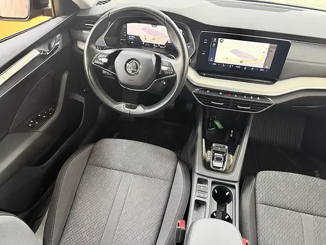 Skoda Octavia view 2