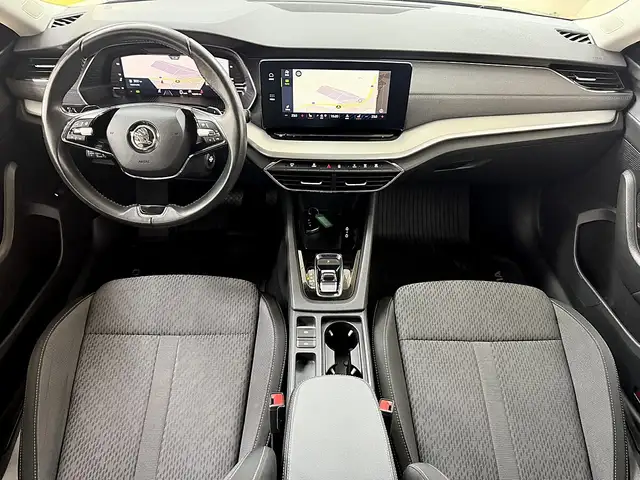 Skoda Octavia view 8