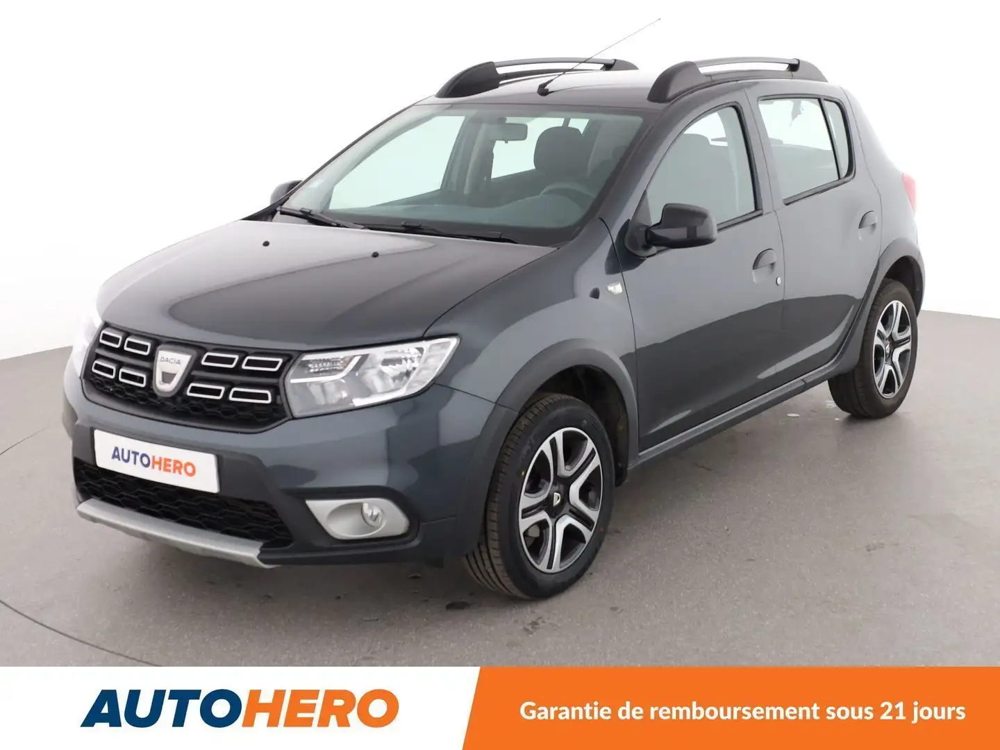 Dacia Sandero 0.9 TCe Advance Gris - 1