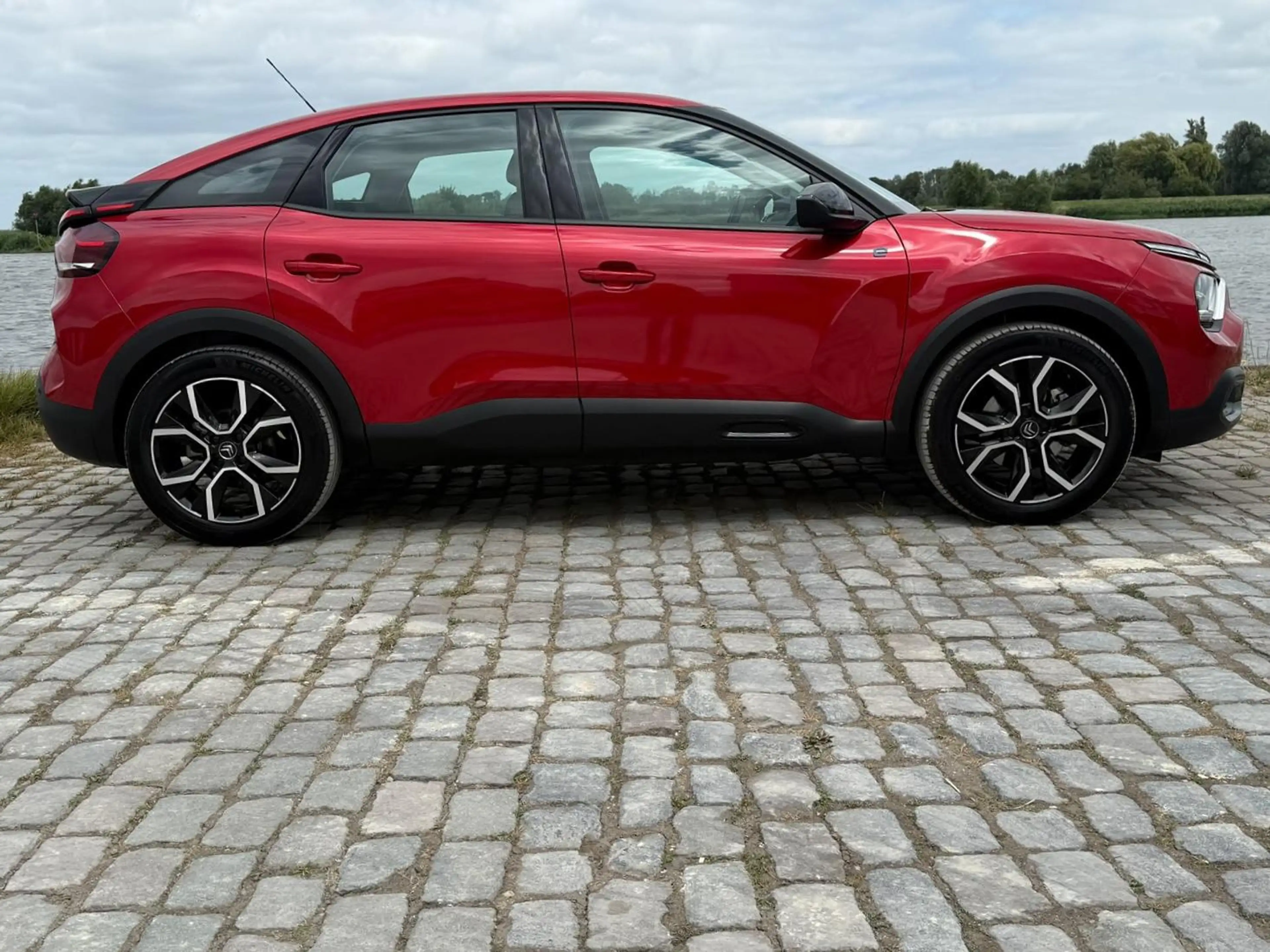 Citroen E-C4 Electric Feel Edition 50 kWh|SOH 89.3%|Camera|Head-Up — photo 7