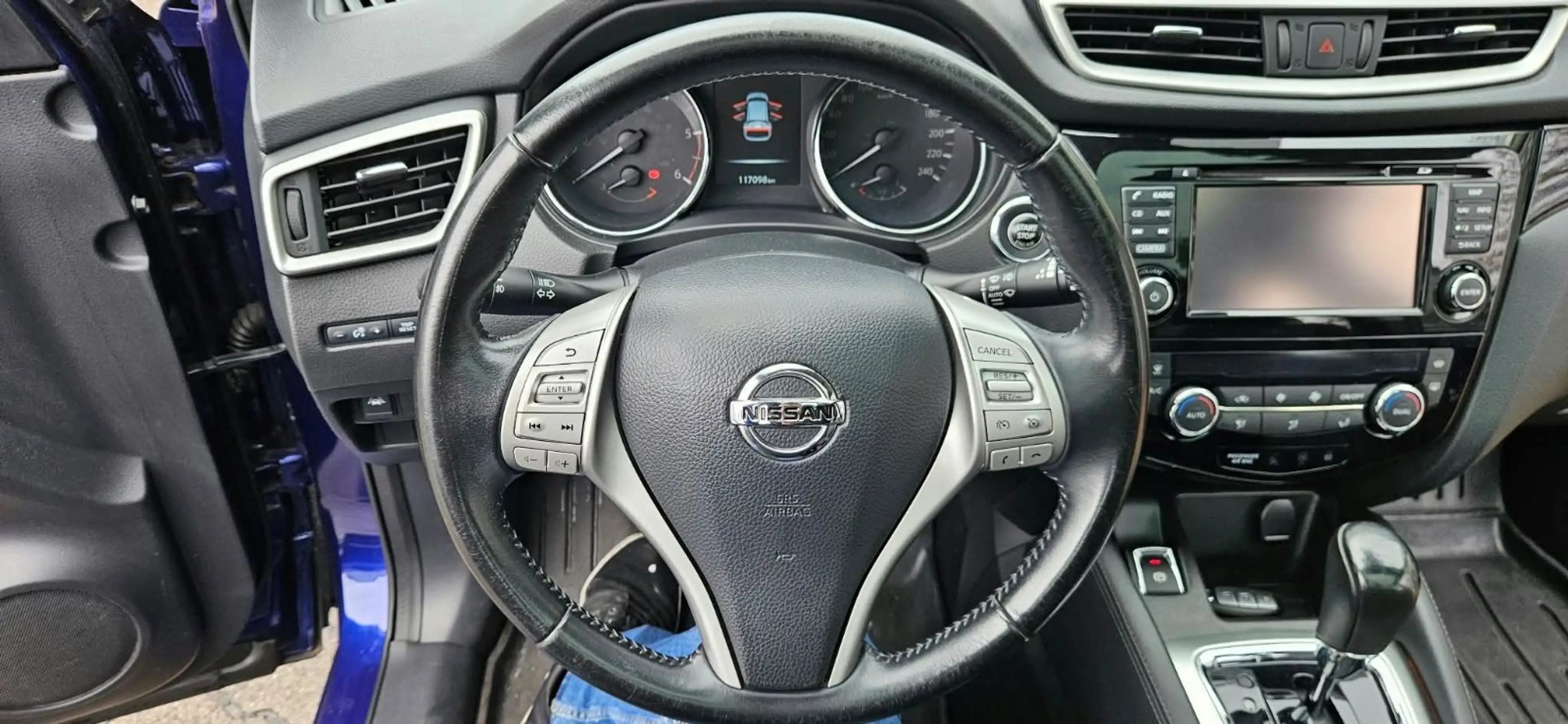 Nissan Qashqai Tekna — photo 10