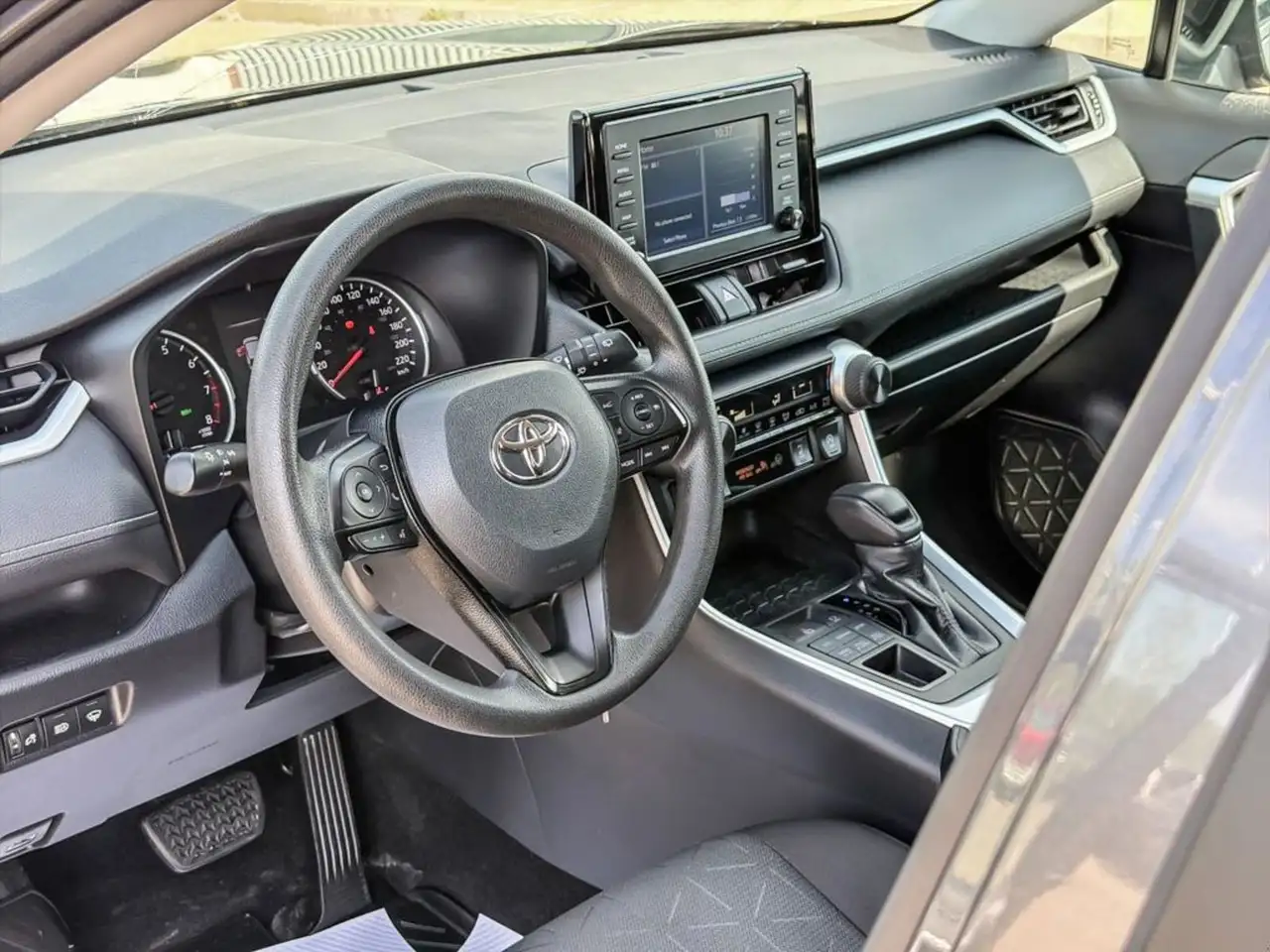 Toyota RAV 4 снимка Toyota RAV 4