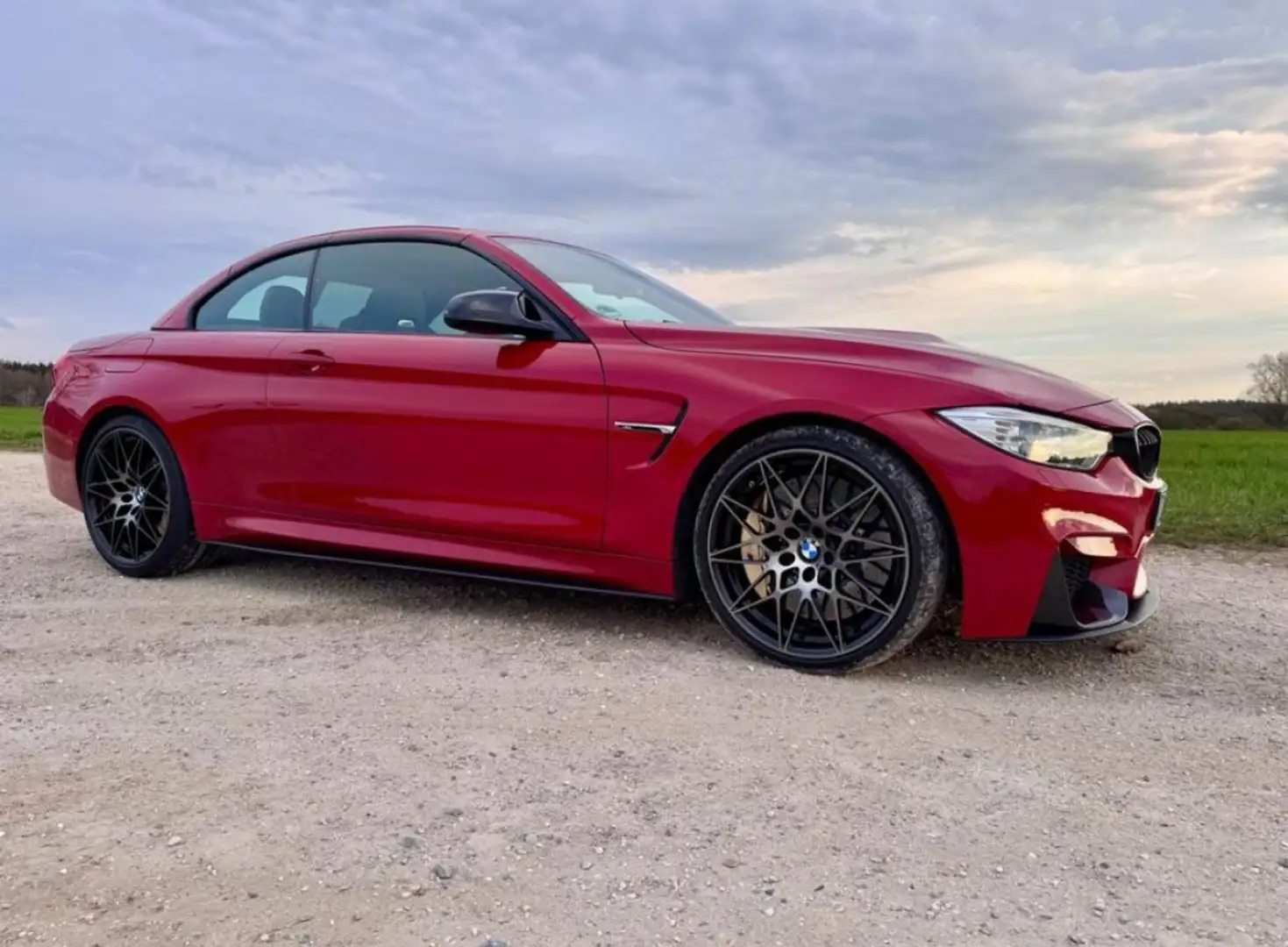 BMW M4 Cabrio DKG Piros - 2
