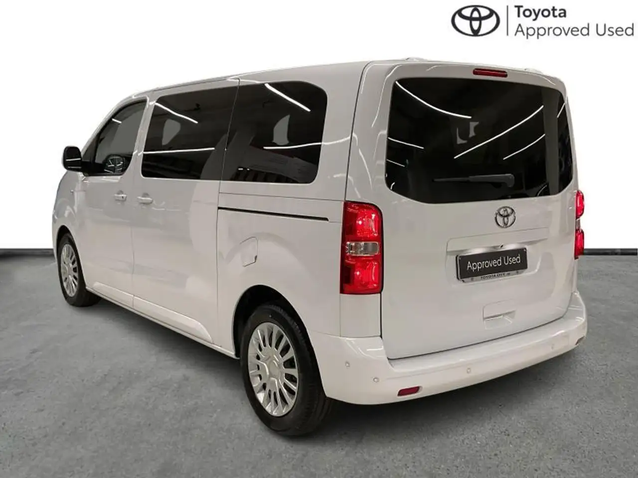 Toyota Verso Medium Shuttle GP 9pl, миниатюра 2