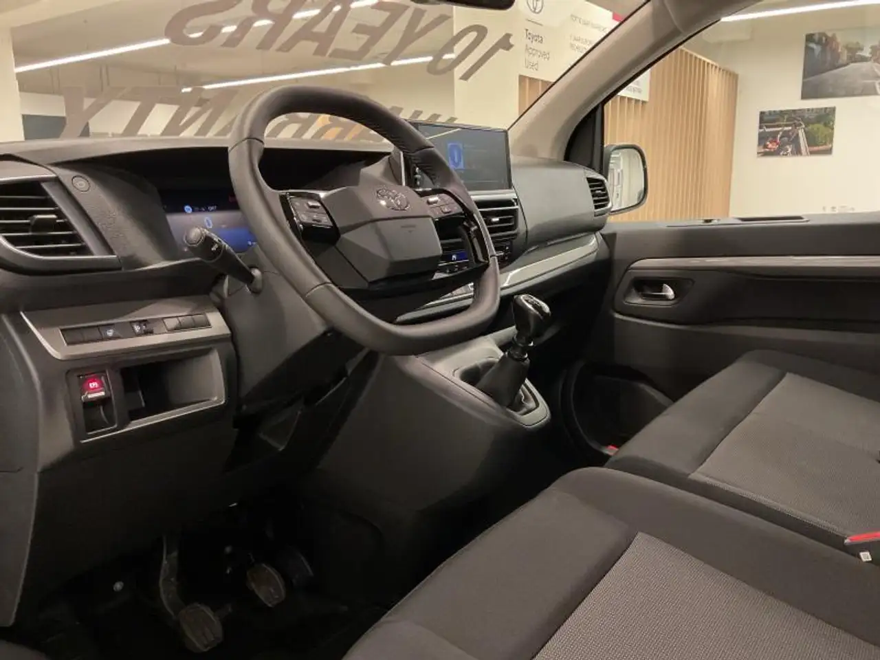 Toyota Verso Medium Shuttle GP 9pl, миниатюра 11