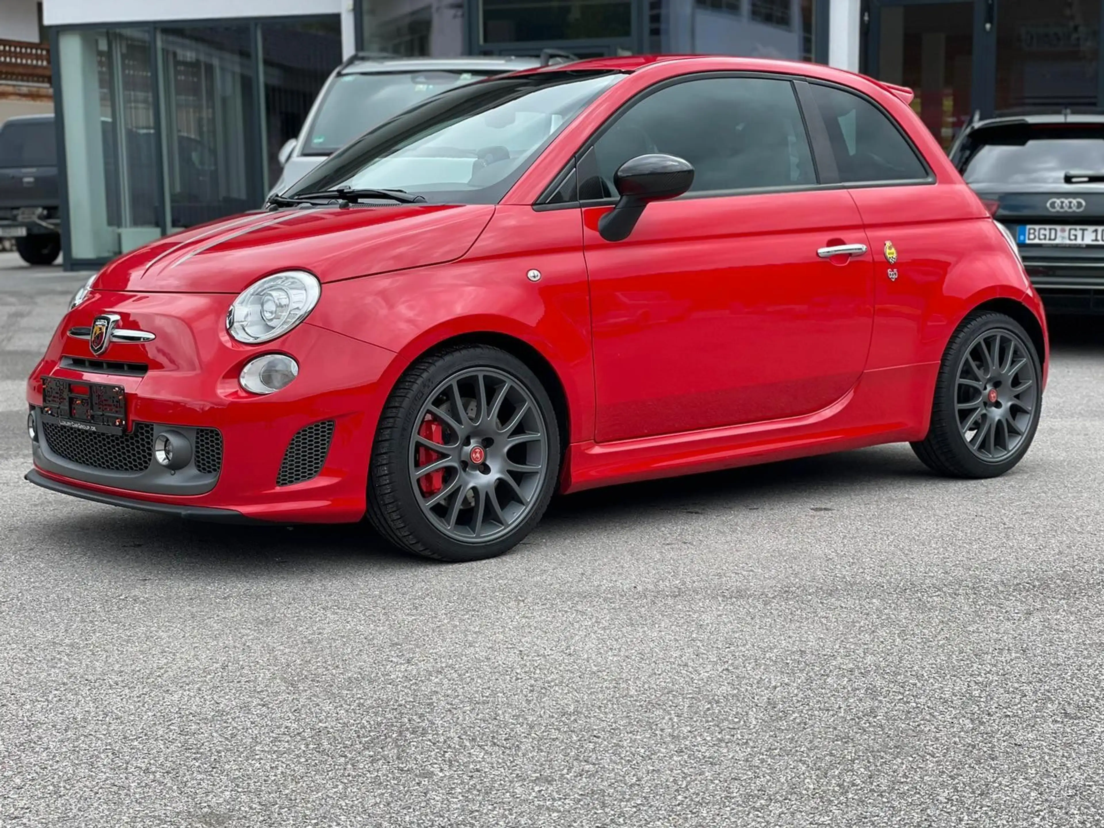 Abarth 695 Tributo Ferrari Edition