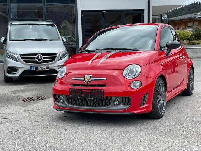 Abarth 695 Tributo Ferrari Edition