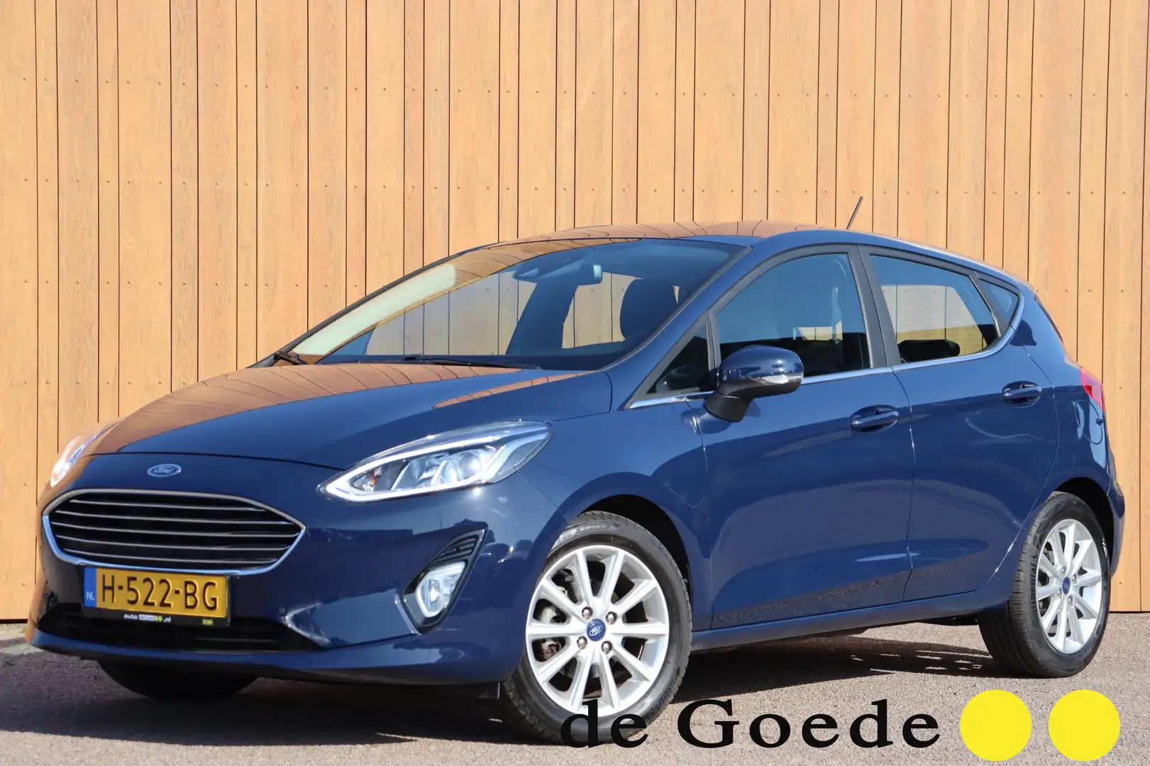 Ford Fiesta 1.0 EcoBoost Titanium org.NL Blauw - 1