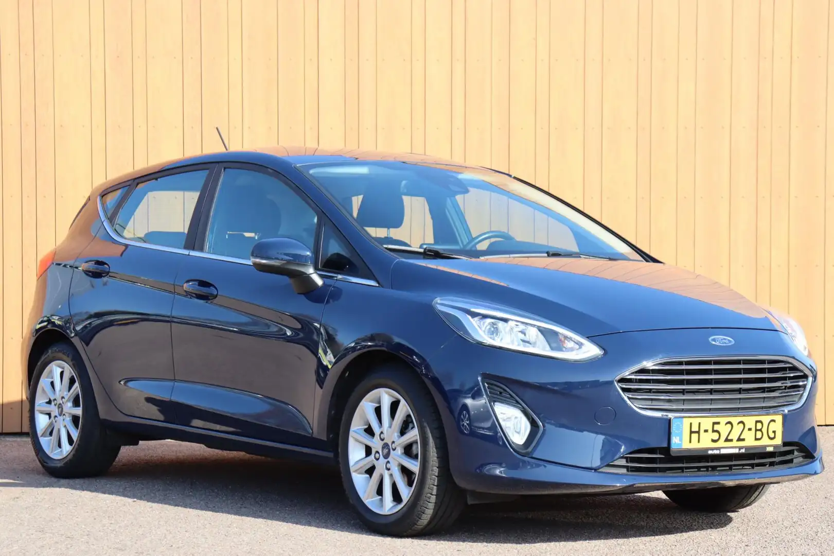 Ford Fiesta 1.0 EcoBoost Titanium org.NL Blauw - 2