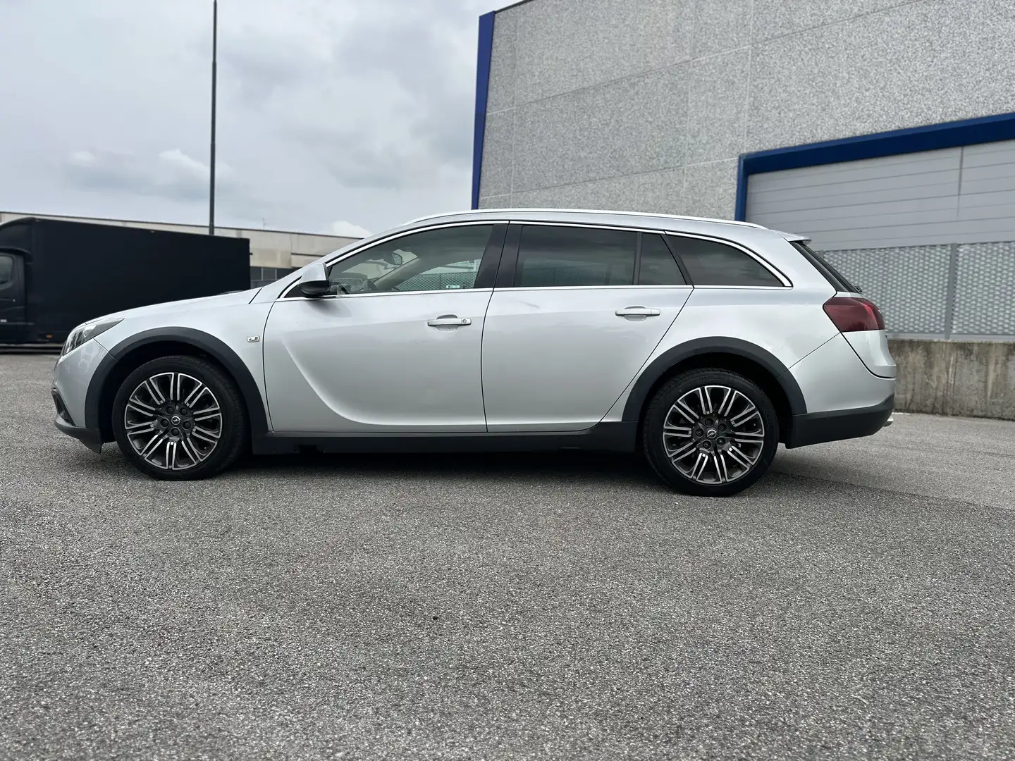 Opel Insignia Country Tourer 2.0 cdti 4x4 170cv at6 - 2