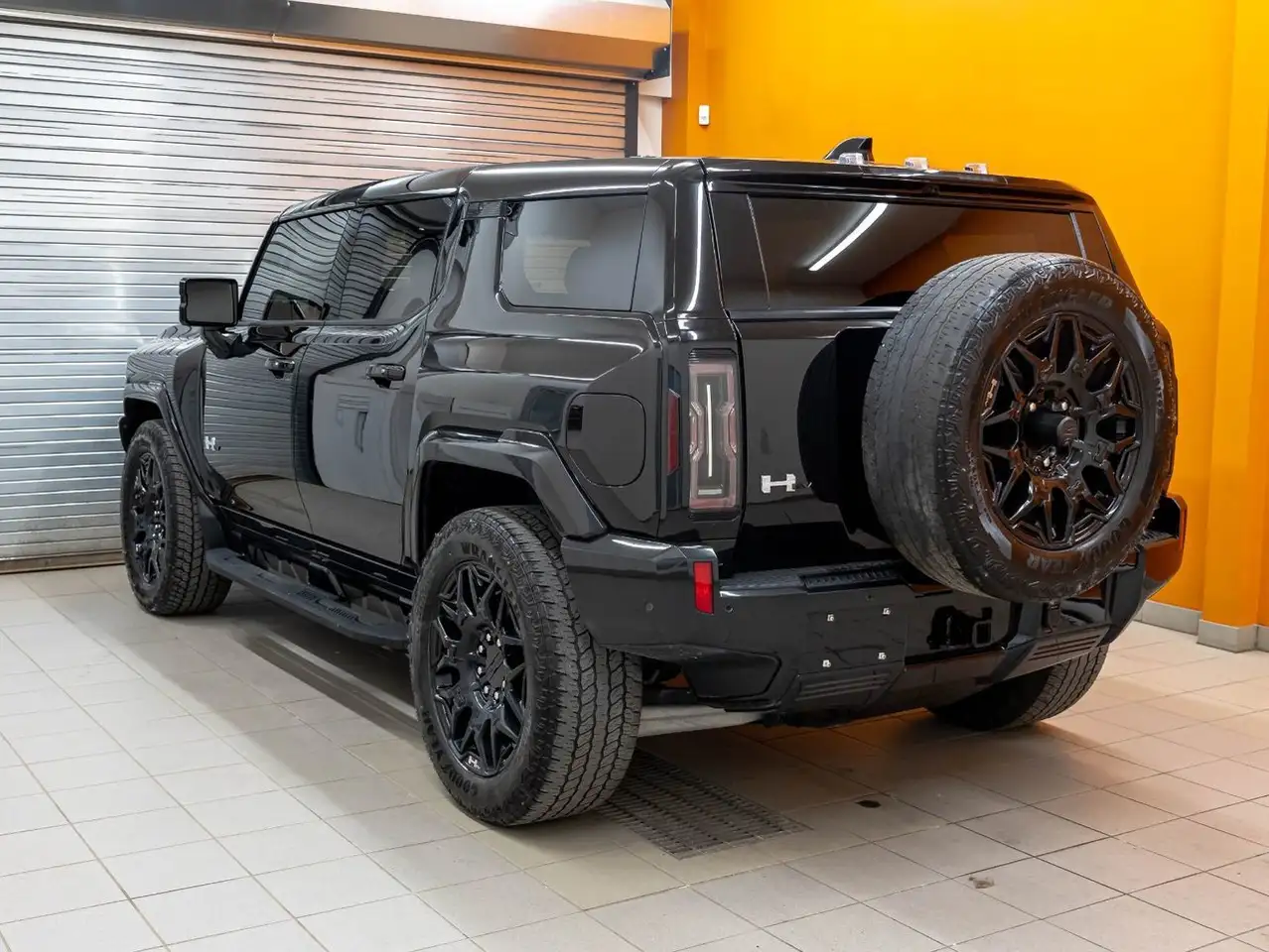 GMC HUMMER EV SUV fotografie GMC HUMMER EV SUV