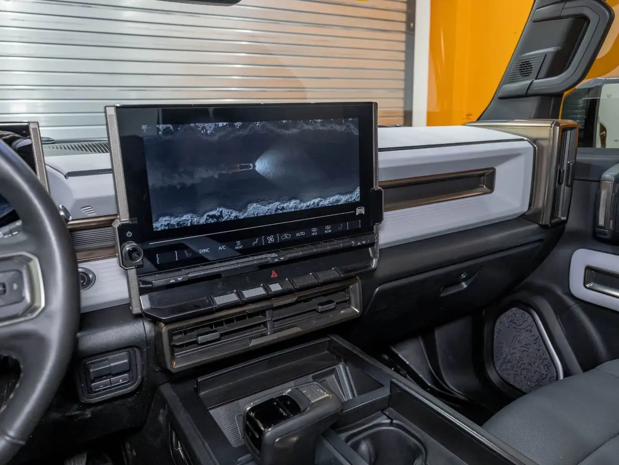 GMC HUMMER EV SUV fotografie GMC HUMMER EV SUV