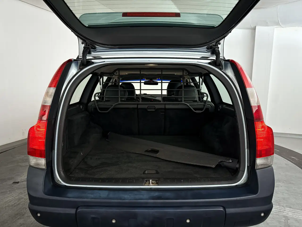 Volvo V70 Cross Country 2.4 T Comfort Line | Schuif/kantel d, foto 12