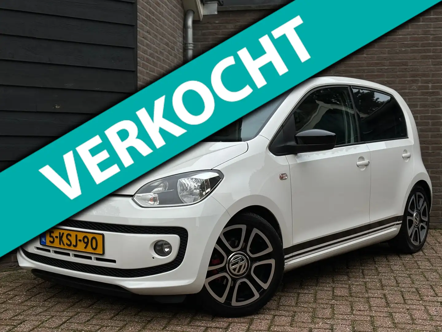 Volkswagen up! 1.0 high up! BlueMotion | Airco | CarPlay | Navi | Weiß - 1