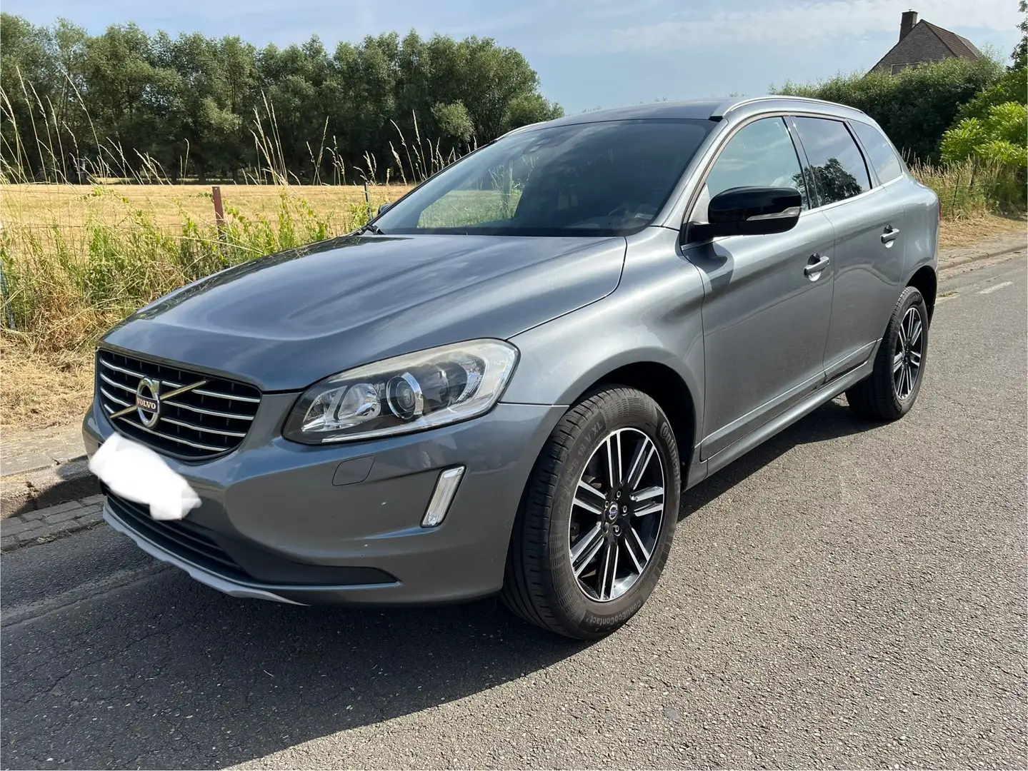Volvo XC60 XC60 D3 Summum Grijs - 1