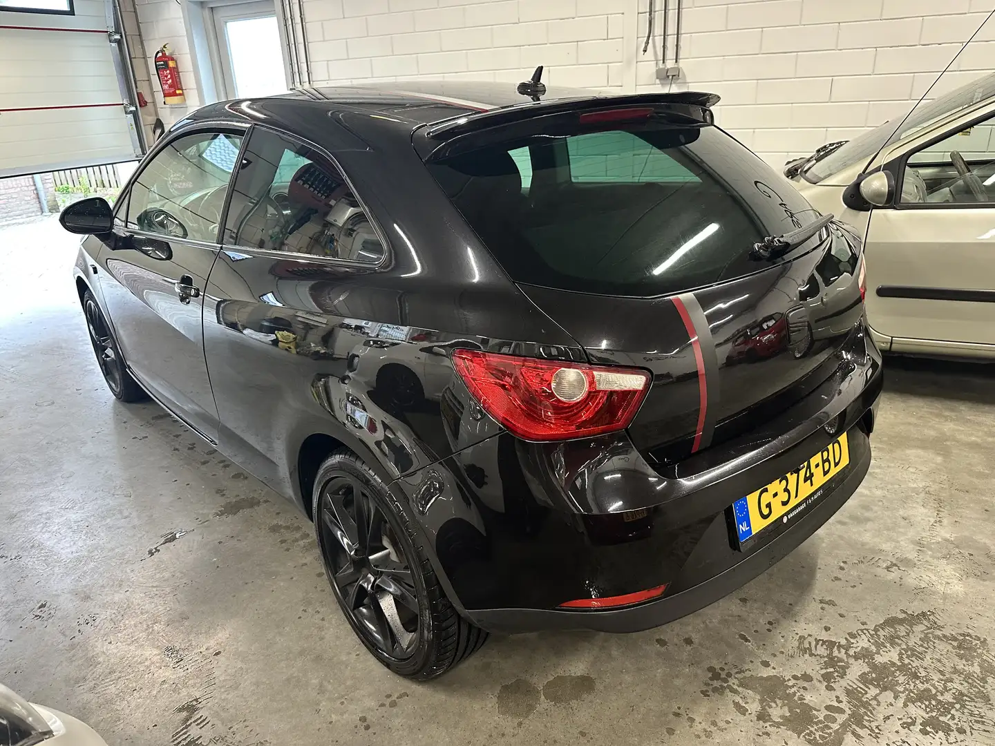 SEAT Ibiza 1.2 Style sport Zwart - 2