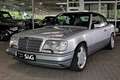 Mercedes-Benz E 220 Cabrio TEMPOMAT+SITZHEIZUNG+KLIMA+17 ZOLL Argintiu - thumbnail 10