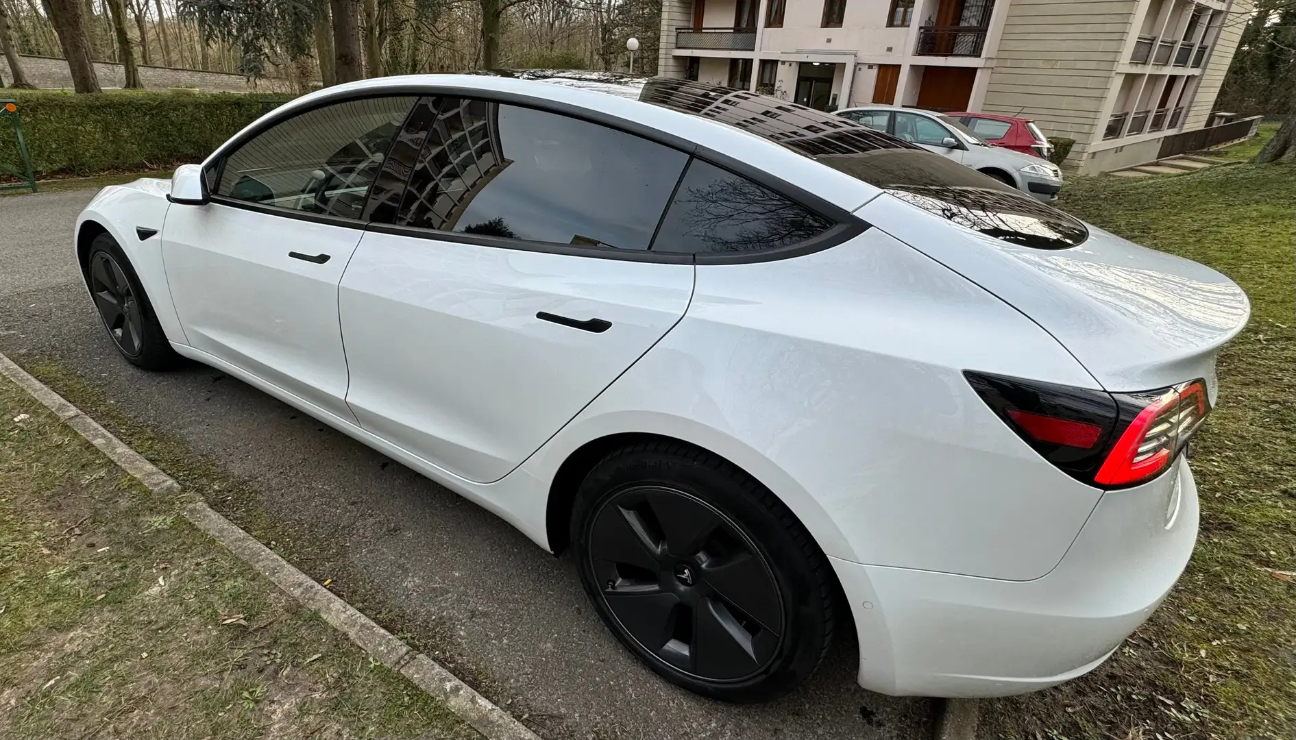 Tesla Model 3 Long Range Dual Motor AWD Blanc - 1