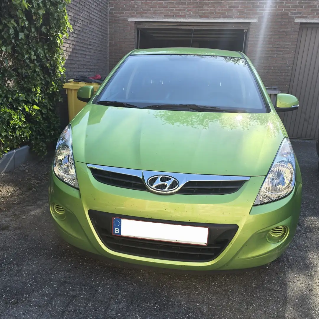 Hyundai i20 1.4 Automatik Comfort Vert - 1