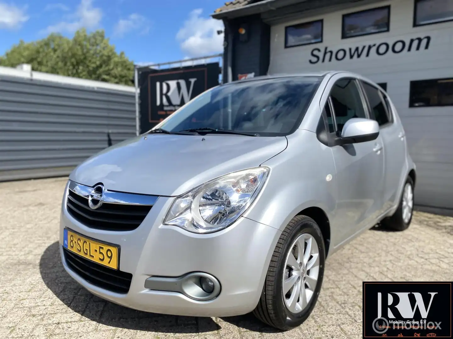 Opel Agila 1.0 Berlin+ met airco en APK tot 06-2026 Grijs - 1
