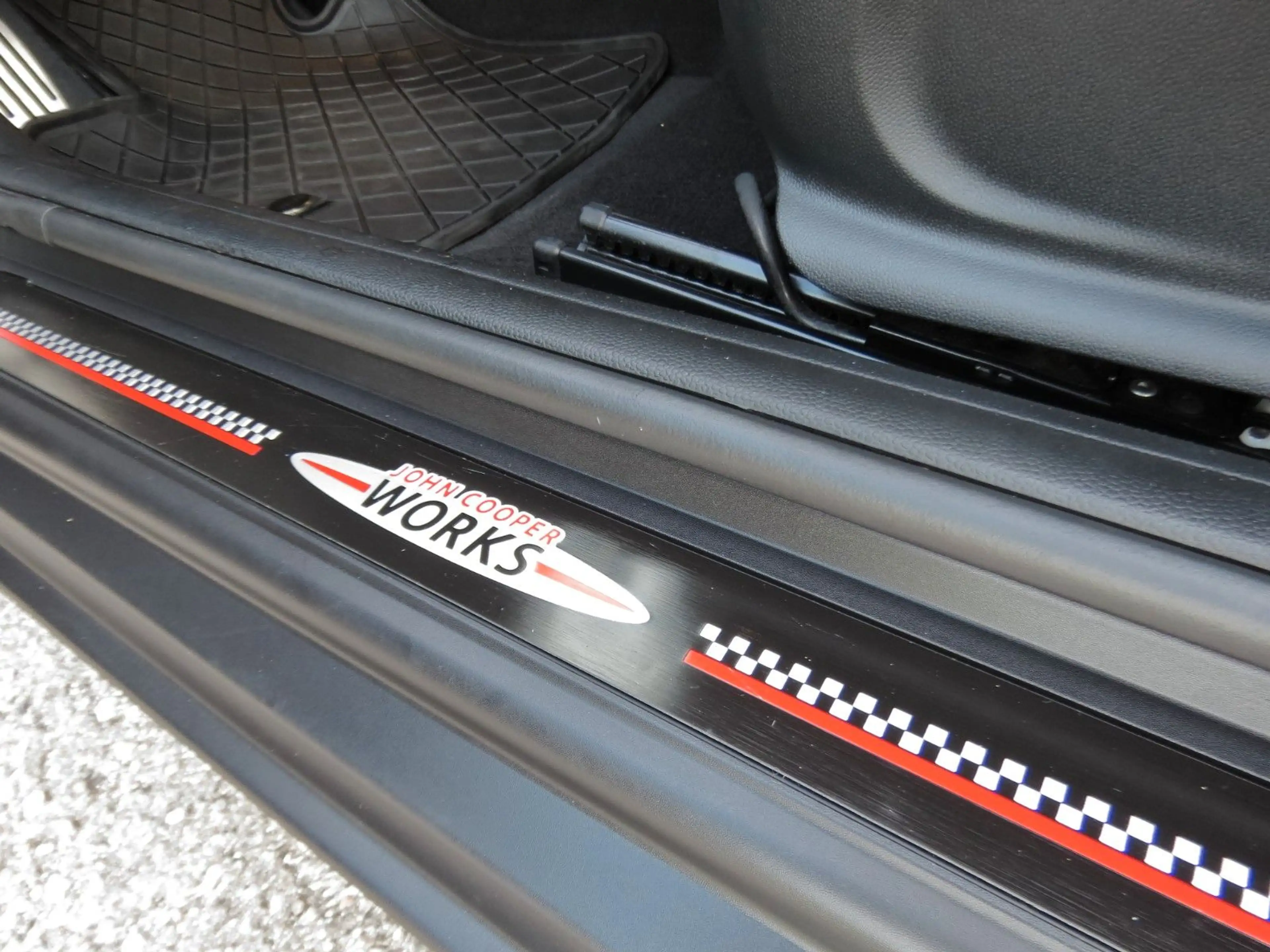 MINI John Cooper Works Cabrio LEDER AUTOMATIK — photo 15