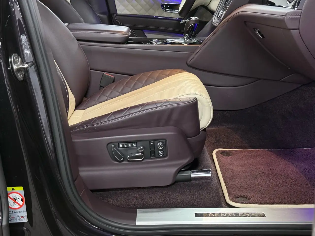 Bentley Bentayga снимка Bentley Bentayga