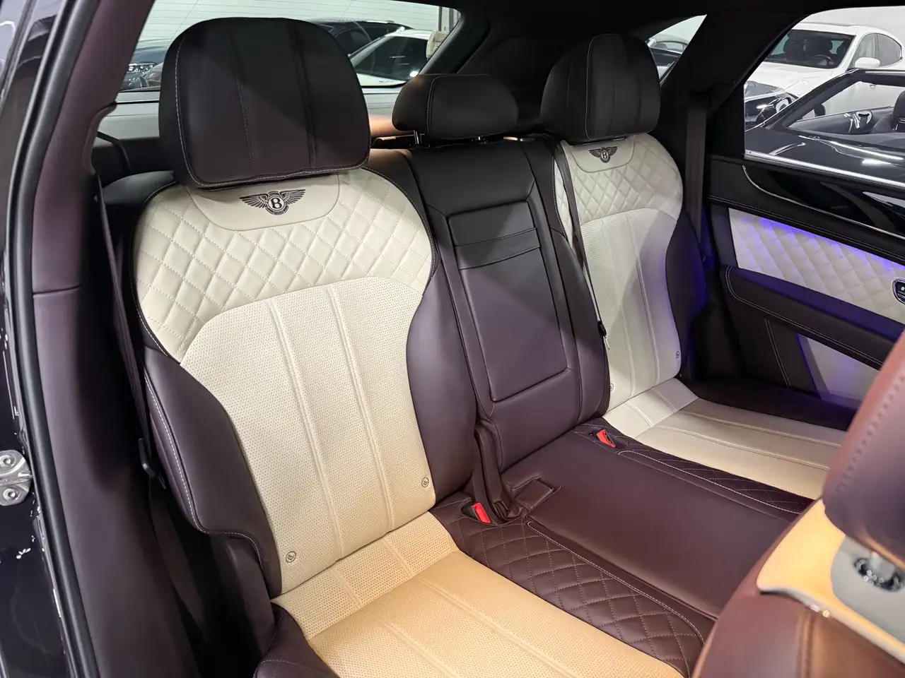 Bentley Bentayga снимка Bentley Bentayga