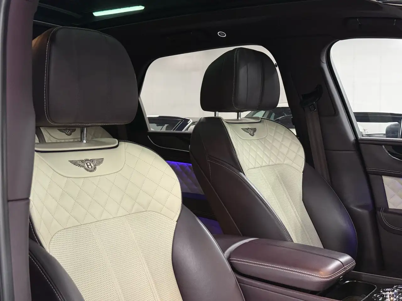 Bentley Bentayga снимка Bentley Bentayga