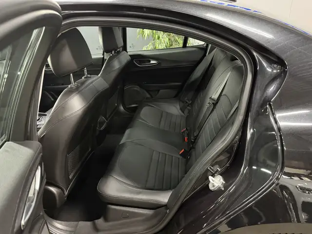 Alfa Romeo Giulia view 11