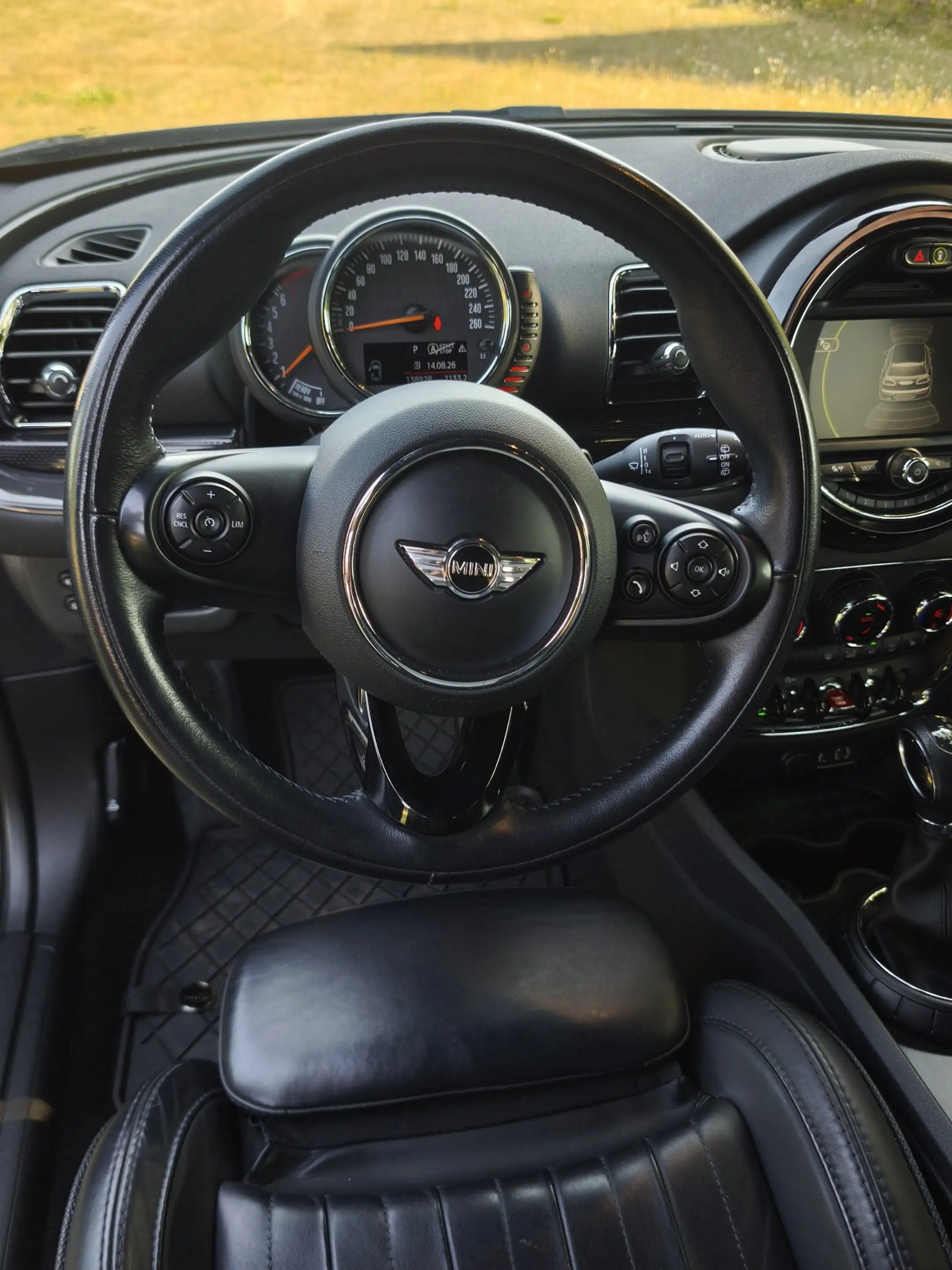 MINI Cooper S Clubman Cooper S All4 Automatik Navi Leder LED Scheinverfe — photo 9