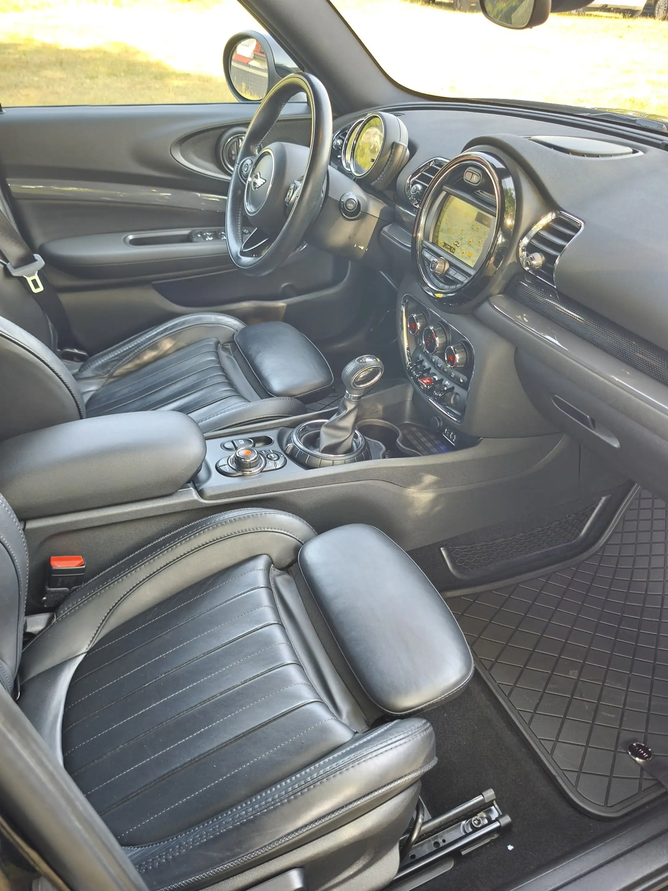 MINI Cooper S Clubman Cooper S All4 Automatik Navi Leder LED Scheinverfe — photo 13