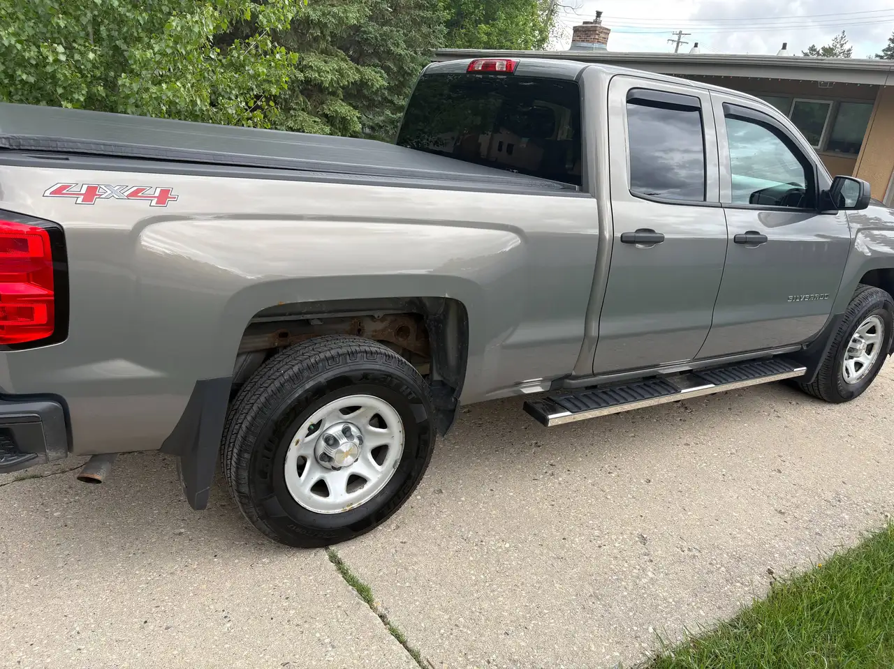 Chevrolet Silverado 1500 снимка Chevrolet Silverado 1500