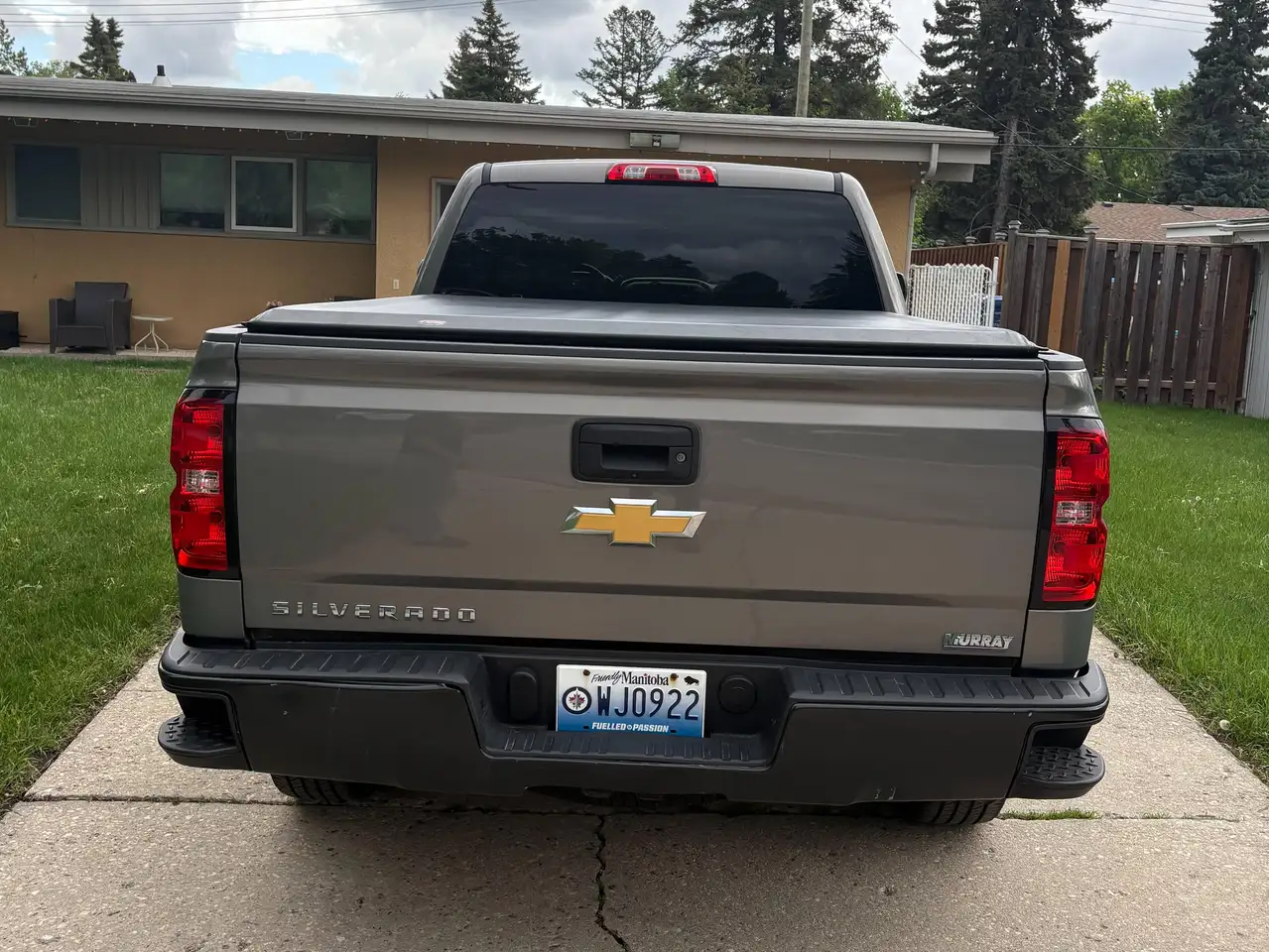 Chevrolet Silverado 1500 снимка Chevrolet Silverado 1500