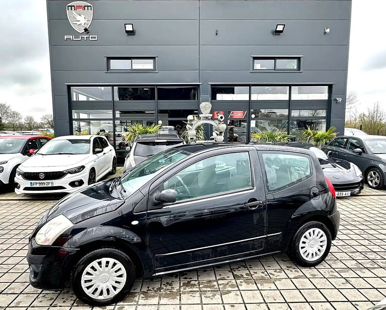 Citroen C2 1.1I AIRPLAY Noir - 1