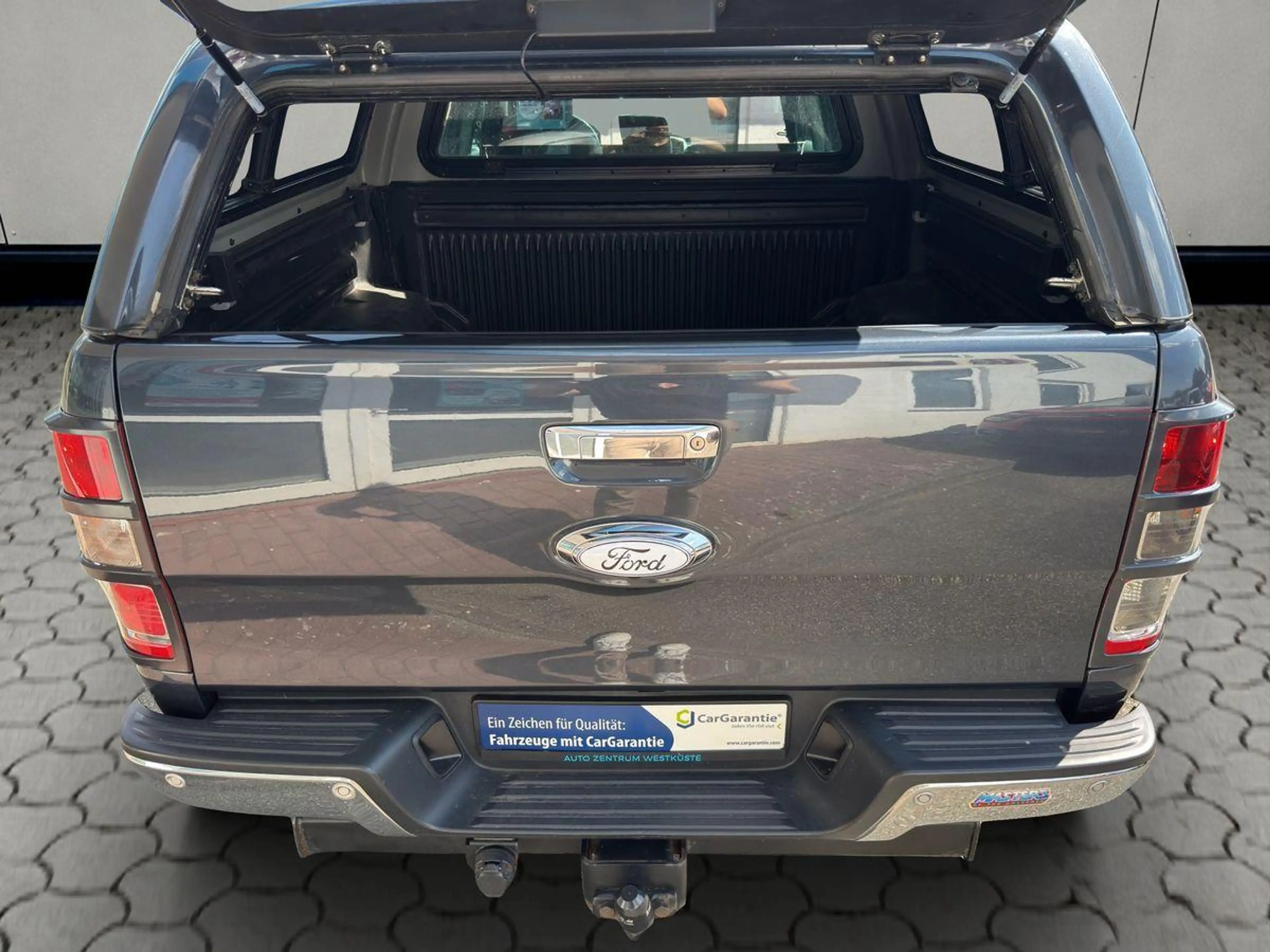 Ford Ranger Limited DoKa 4x4 3.2 TDCi Hardtop AHK — photo 9