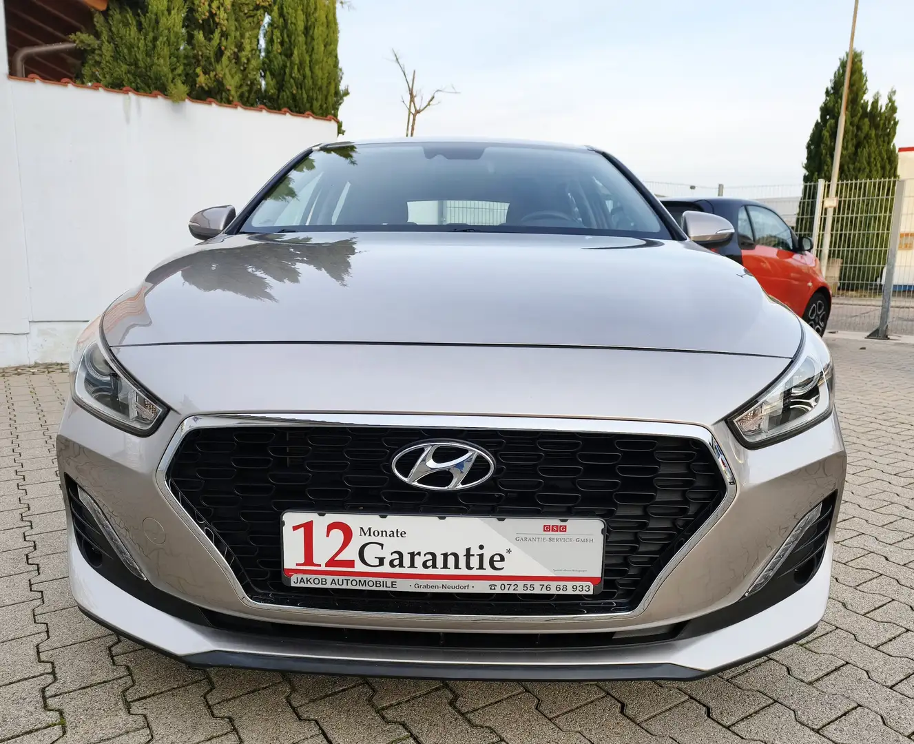 Hyundai i30 TÜV Neu 1.Hand NAVI Kamera Sitzheiz.Klima Beige - 2