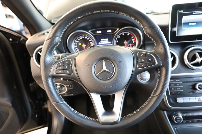 Mercedes-Benz A 200 Urban /Navi/PDC/AHK abnehmbar/Garantie — photo 10
