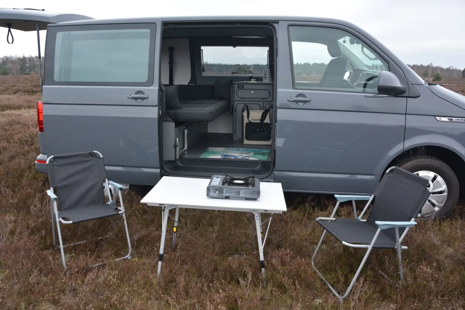 Volkswagen T6.1 Wohnmobil California / Multivan Grau - 1