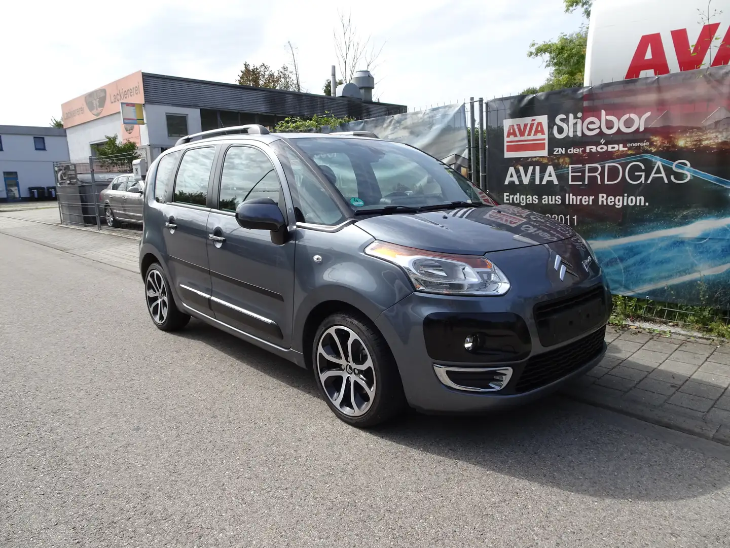 Citroen C3 Picasso Advance-Exklus Aussta-Klimaau-SDH-115tkm Tüv 27 Grau - 2