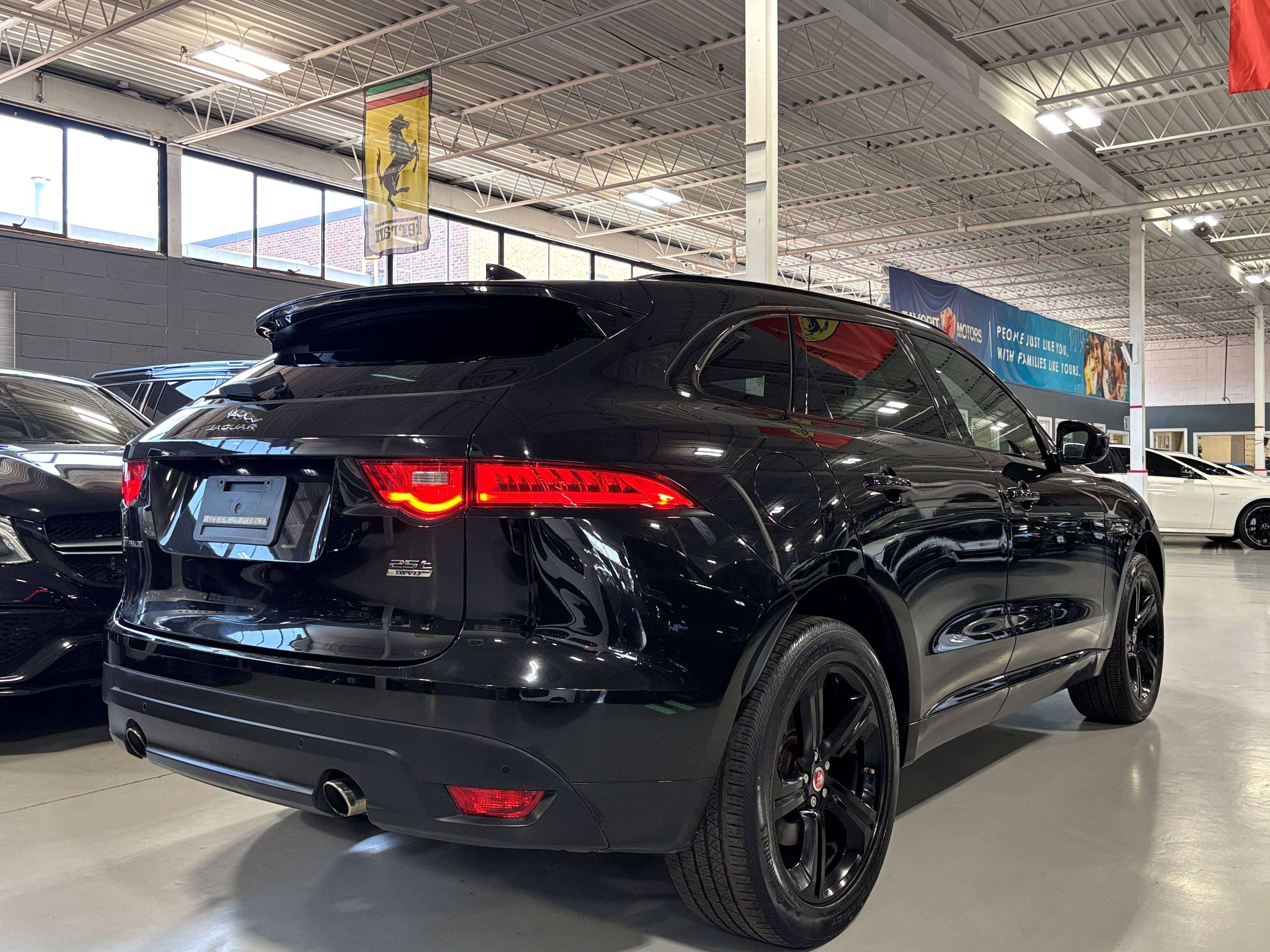 2018 Jaguar F-Pace