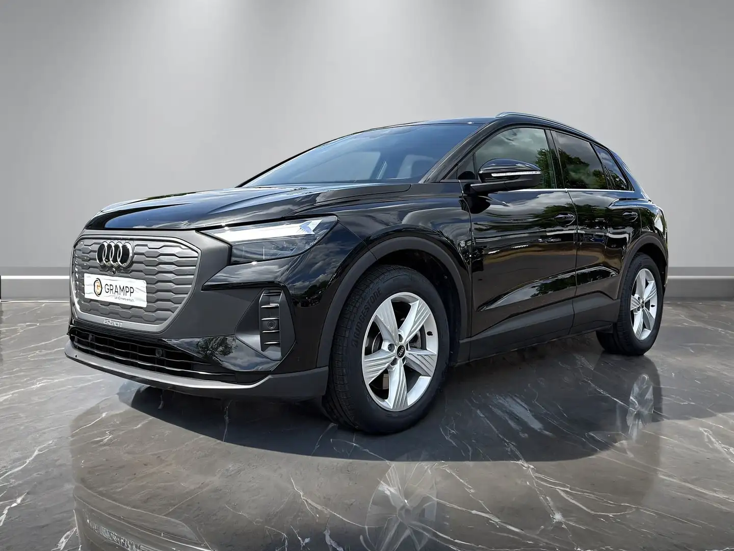 Audi Q4 e-tron 40 +ACC+KAMERA+LED+ASSISTS+SHZ+VIRTUAL Schwarz - 2