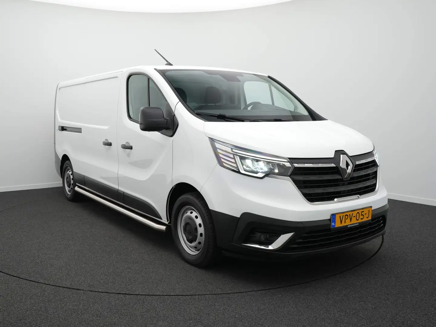 Renault Trafic 2.0 dCi 110 T30 L2H1 Work Edition - All seasonband Wit - 2