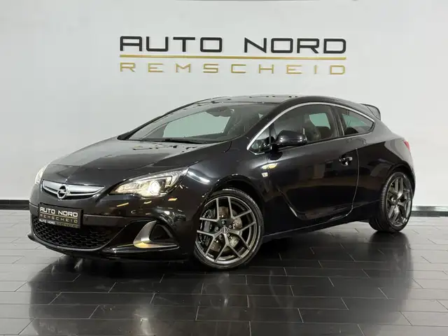 Opel Astra OPC *Schale*Navi*Sitzhzg*Bi-Xenon*