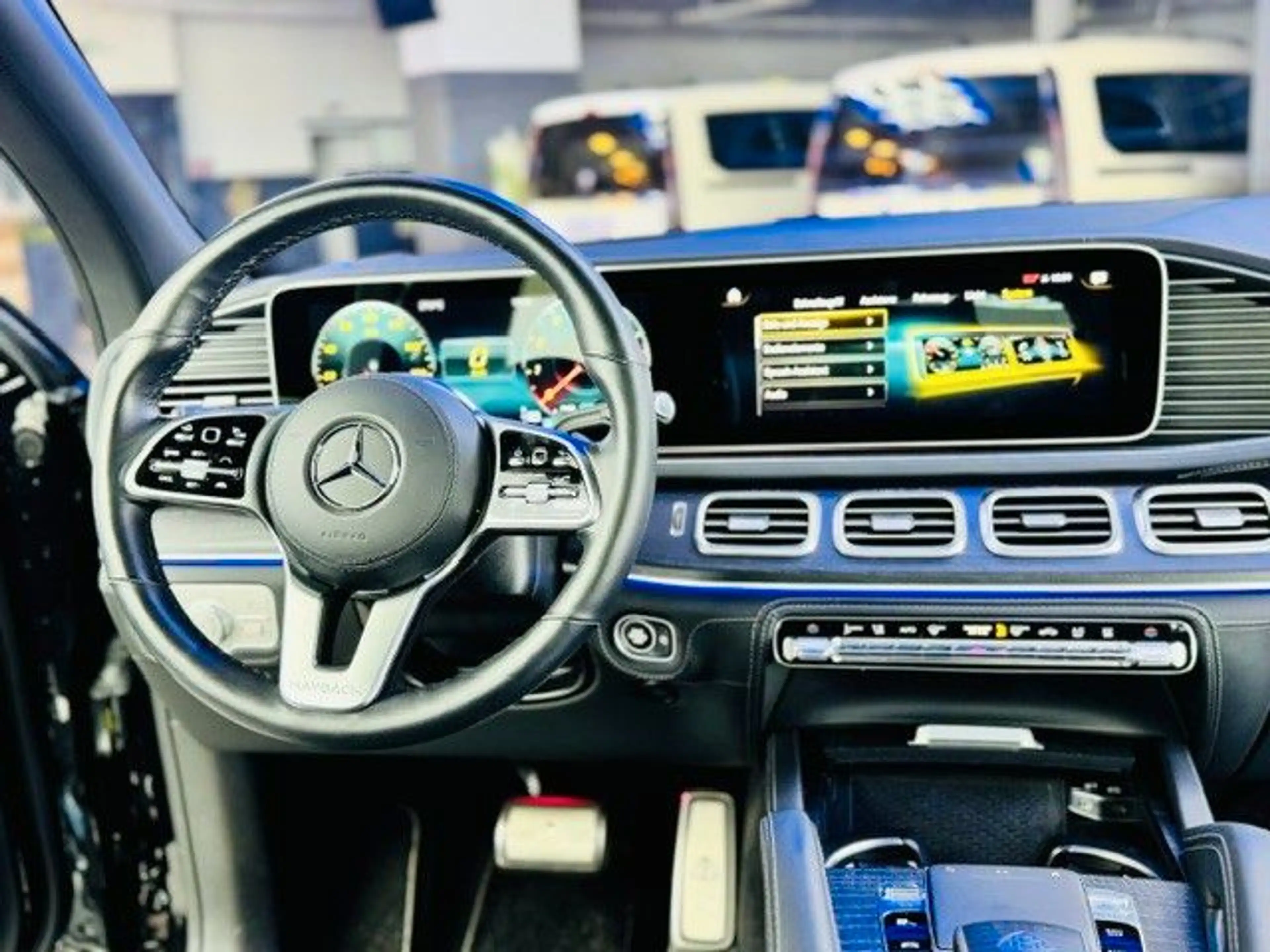 Mercedes-Benz GLS 600 4Matic Maybach-High End-Hüpft — photo 13