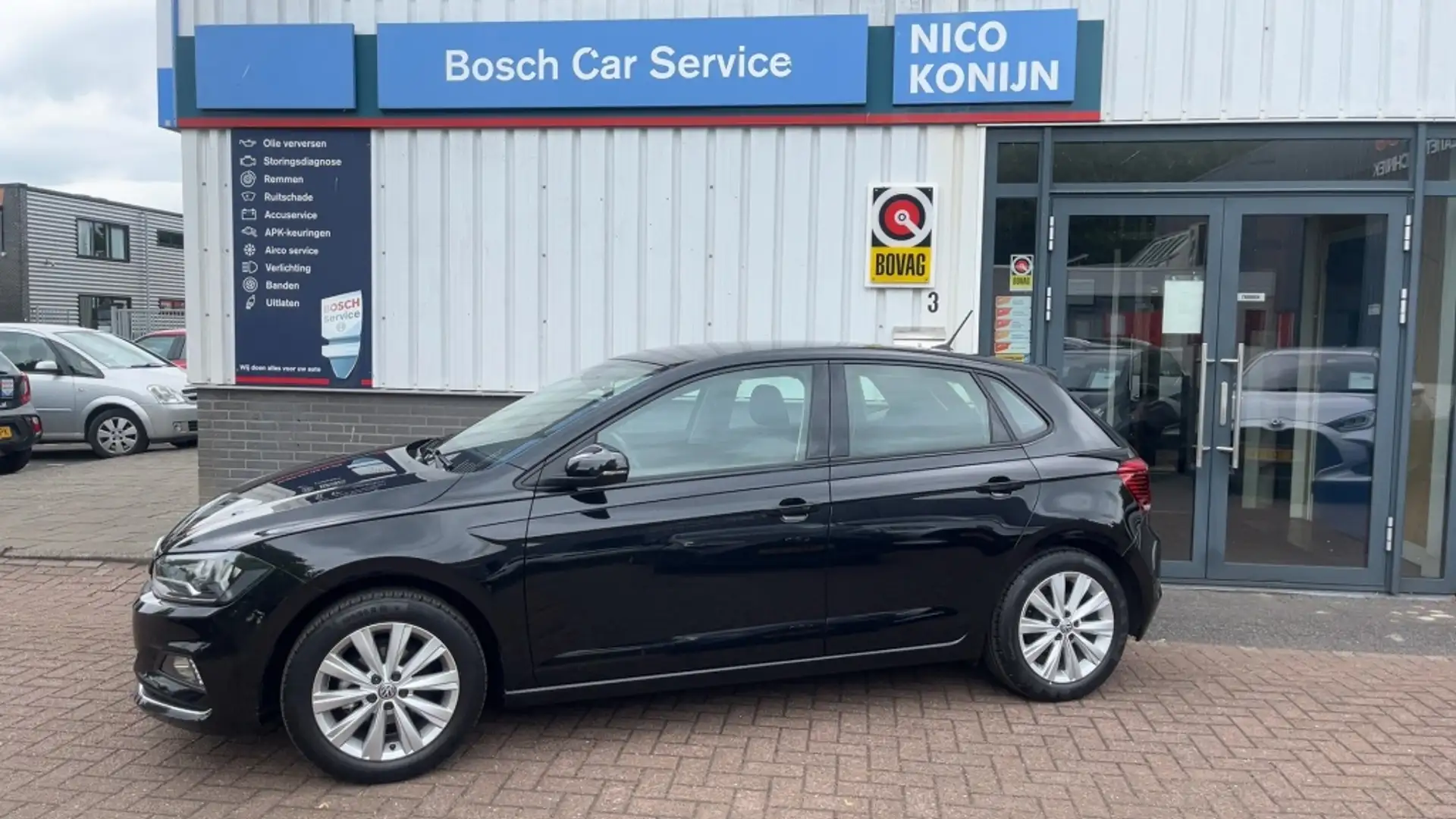 Volkswagen Polo 1.0 TSI Highline,Navi,Trekhaak Noir - 2
