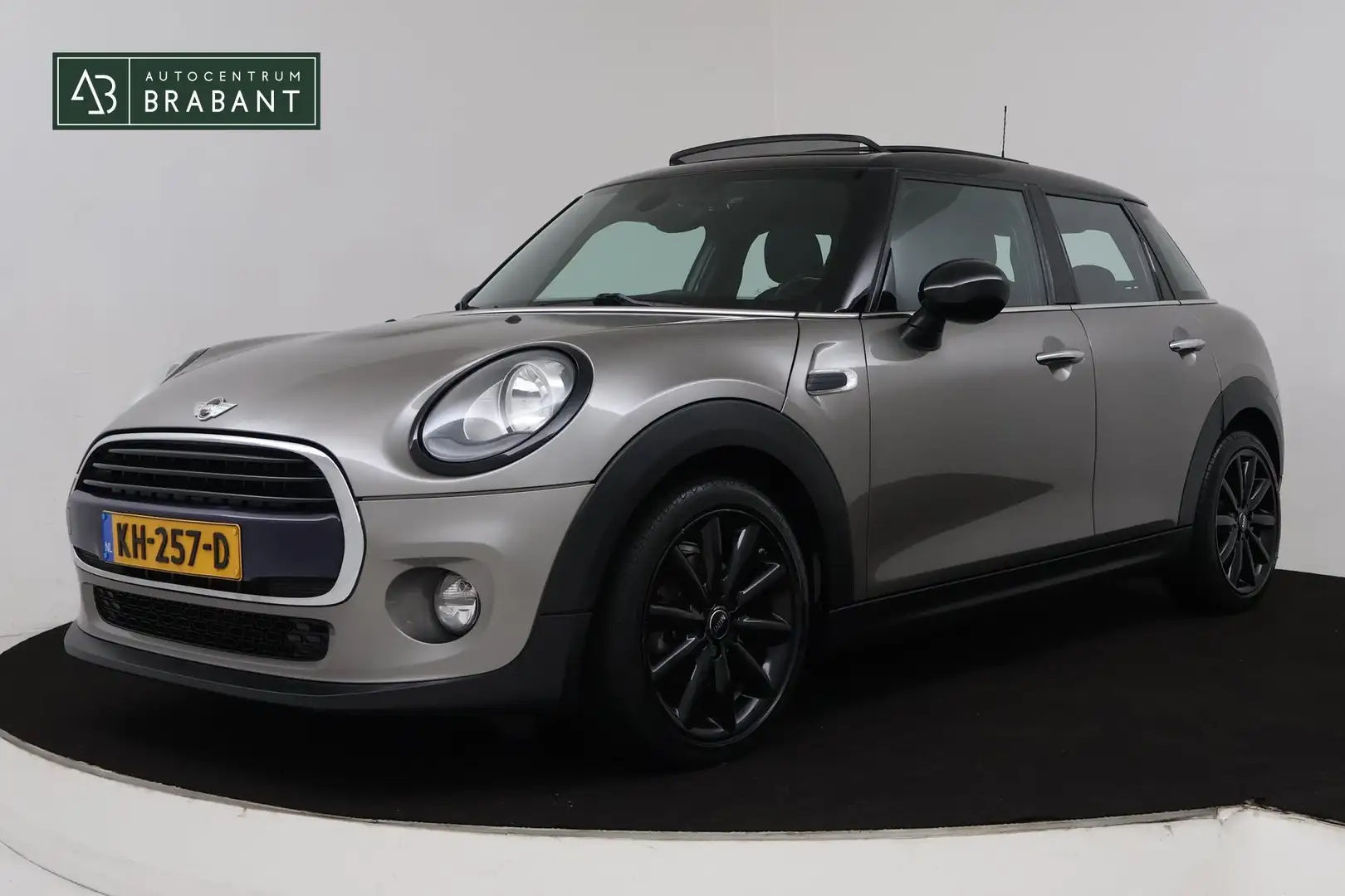MINI Cooper Mini 1.5 Business (PANORAMADAK, CRUISE, NAVIGATIE, Gris - 1